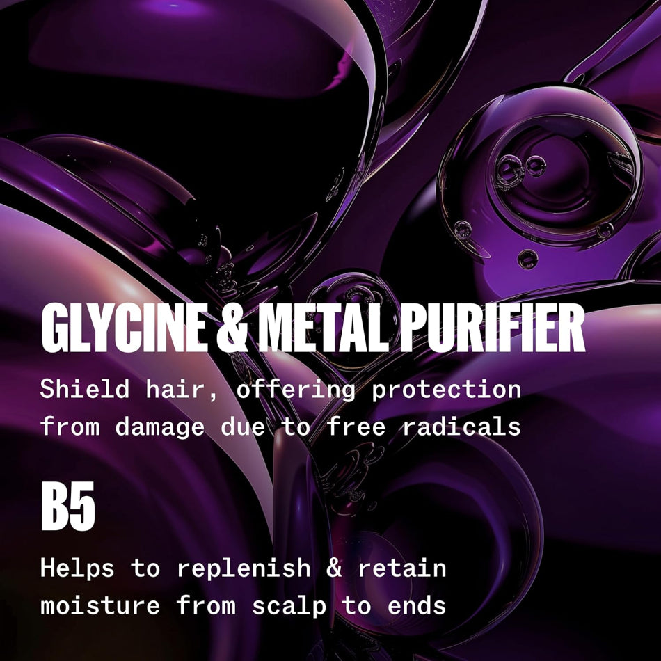 Wella Ultimate Color Sulfate-Free Shampoo
Soothes the scalp while gently cleansing to minimize colour fade, moisturises and detoxes hair from colour-distorting metals.