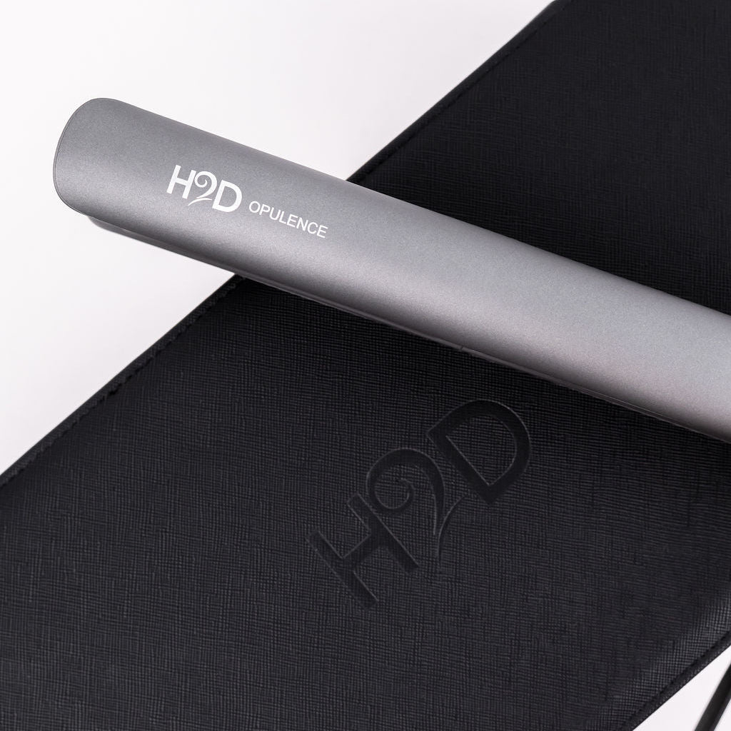 H2D Opulence Space Grey Give your hair a luxury treatment with this professional hair straightener!
