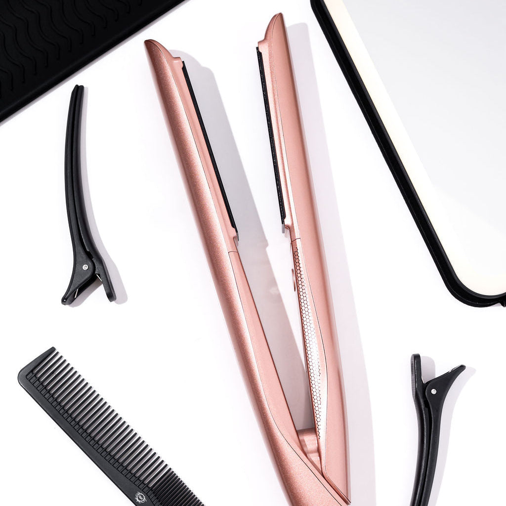 H2D Opulence Rose Gold Give your hair a luxury treatment with this professional hair straightener!