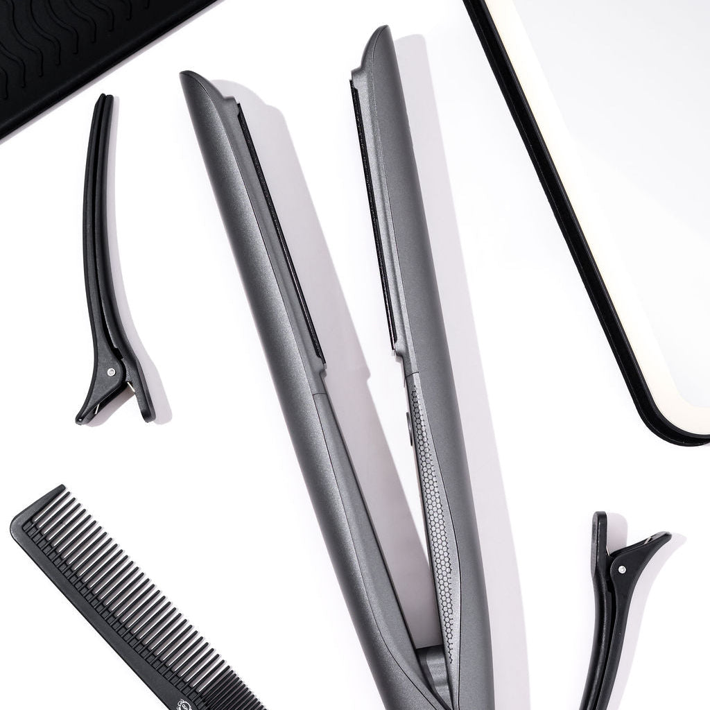 H2D Opulence Space Grey Give your hair a luxury treatment with this professional hair straightener!