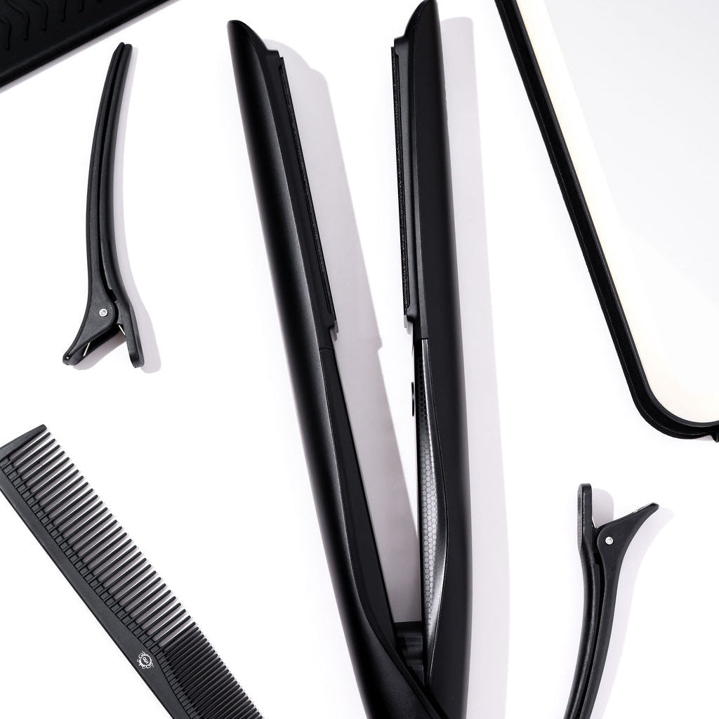H2D Opulence Satin Black Give your hair a luxury treatment with this professional hair straightener!