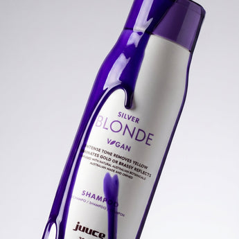 Juuce Silver Blonde Intense Toning Shampoo Formulated with micro blue-violet pigments that penetrate deep into the hair shaft, this matched shampoo and conditioner set neutralises gold and yellow tones in blonde, bleached, highlighted and grey hair — delivering cool, bright, salon-fresh results at home.