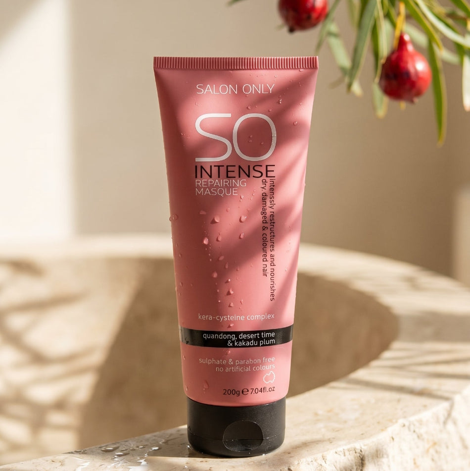 SO Salon Only Intense Repairing Masque is a professional-strength weekly treatment that goes beyond surface conditioning. Powered by Kera-Cysteine — a next-generation keratin complex — it penetrates deep into the hair cortex to rebuild structure, restore elasticity, and revive dull, over-processed hair from the inside out.