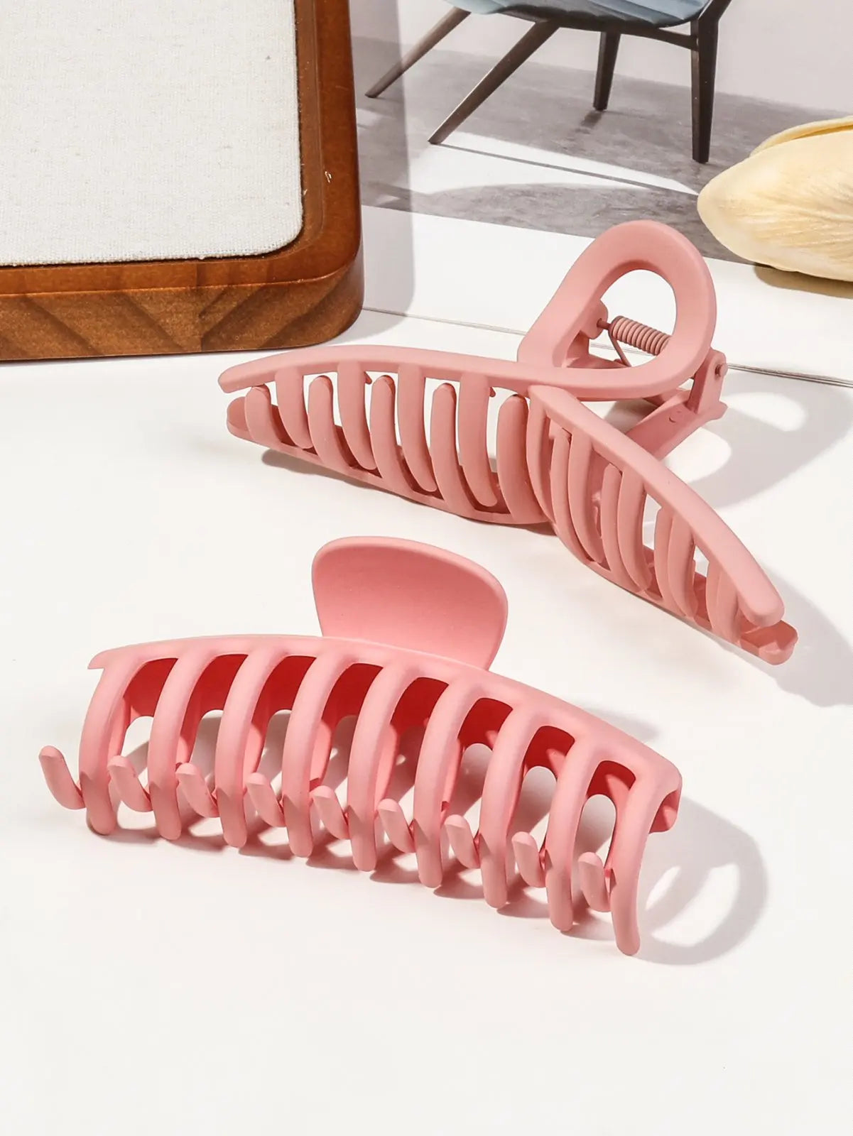 5 Pcs Mixed Colors And Shapes Big Hair Claw Clips for Women Girls Thin Thick Curly Hair, Strong Hold Jaw Clips. - On Line Hair Depot