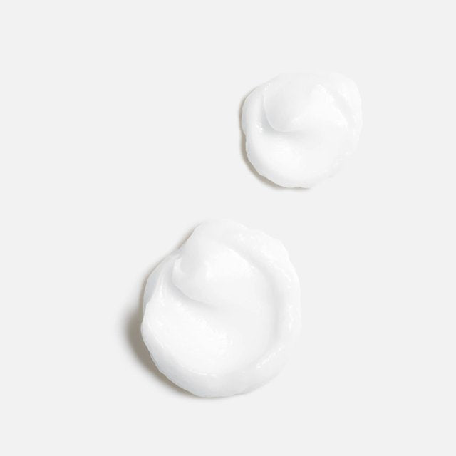 Wella Invigo Nutri Enrich Conditioner

Restore moisture and vitality to compromised hair with this deep nourishing conditioner from Wella Invigo. Enriched with the brand's proprietary Nutri-Enrich-Blend™—featuring goji berry packed with essential vitamins, minerals, and peptides—this formula delivers intensive hydration where it's needed most. Ideal for dry or stressed hair, it conditions gently while replenishing lost nutrients and restoring a healthy, revitalised appearance.