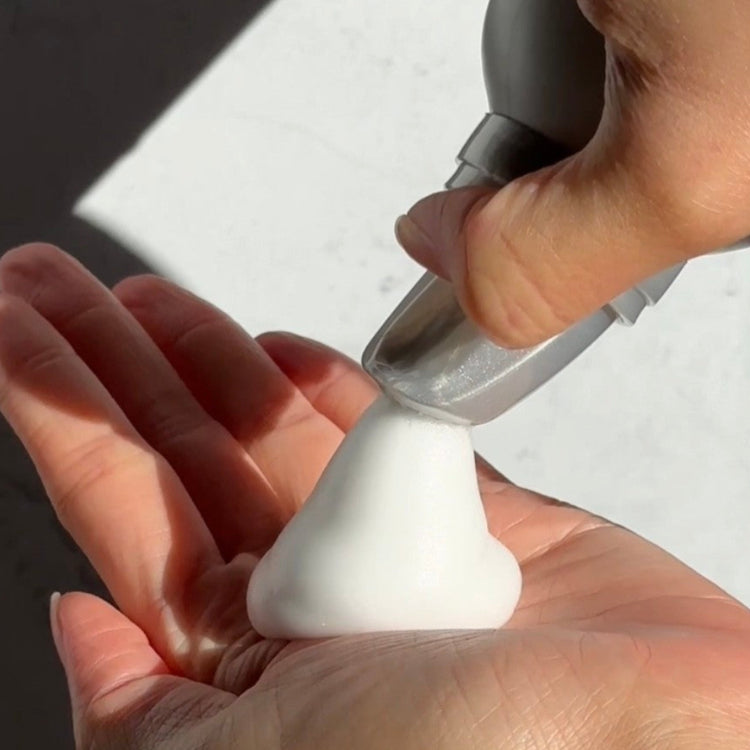 Fat muk Volumising blowout Mousse - On Line Hair Depot