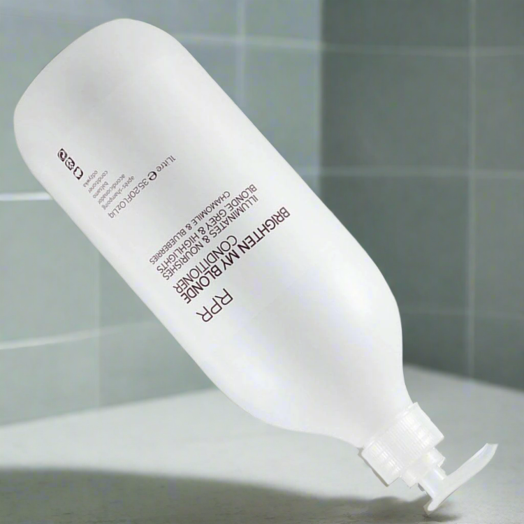 RPR brighten my blonde shampoo and Conditioner 1lt Duo Purple Toning Illuminates Blonde Grey & Highlights - On Line Hair Depot